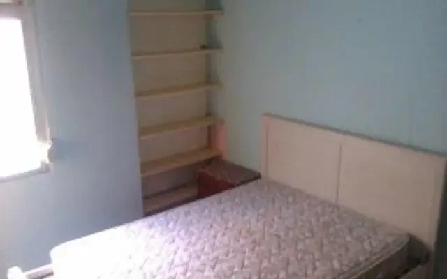 apartment near Calle San Leopoldo 2