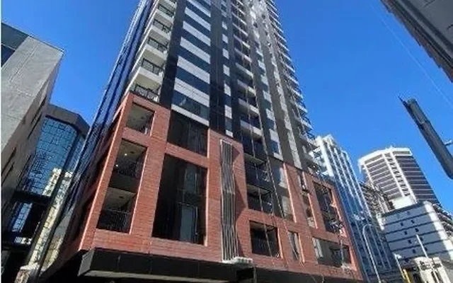 75 Victoria Street West 0