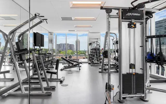 The Modern at 800 Park Avenue 3