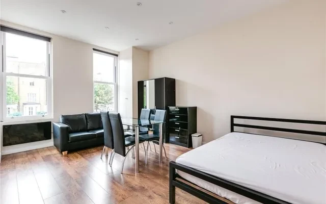 LH-Warwick Road Studio 1