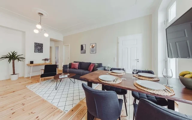 Luxurious Apartment Available in Berlin! 3