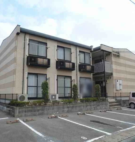 レオパレス西原