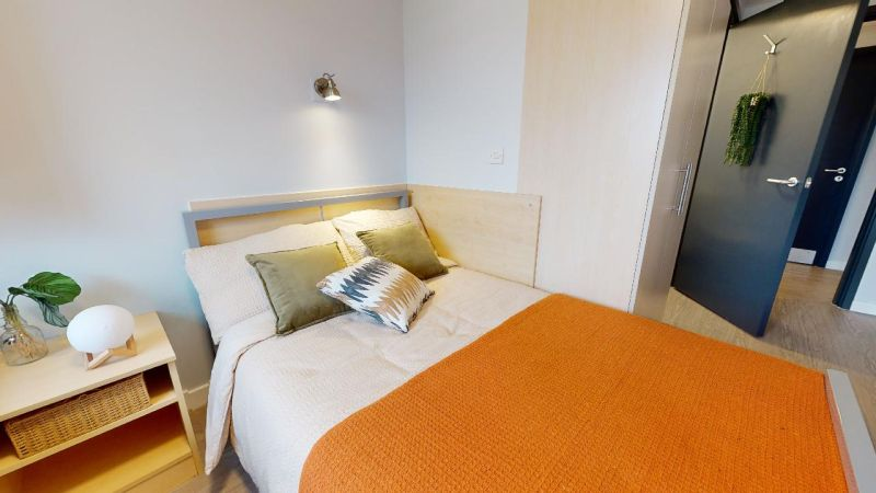 Bronze En Suite Premium