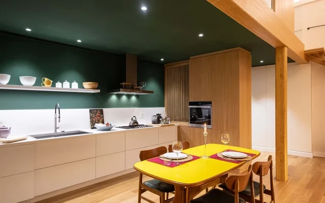 JESSICA LUXURY APARTMENT 3