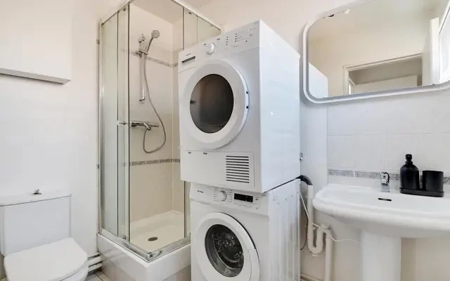 apartment in 17th arrondissement 2