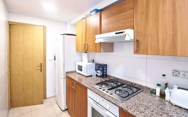 Piso de 4 habitaciones en Algiros 4
