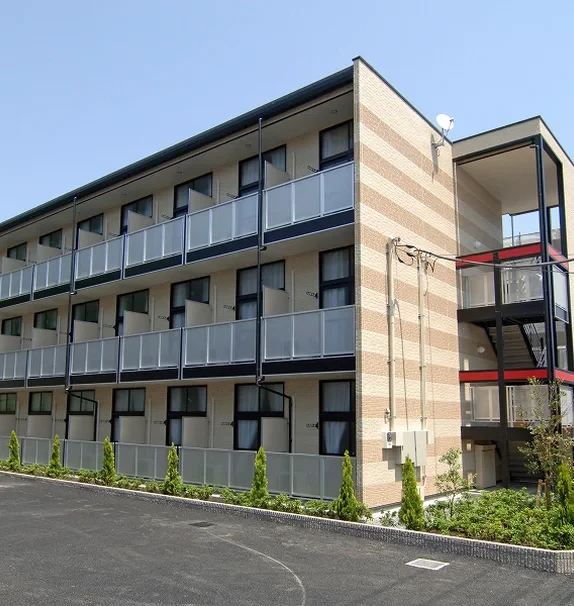 レオパレスプチベルク四番館
