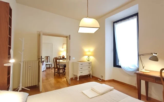 Apartment in Via di Sant'Andrea delle Fratte, Roma for 68 m² with 2 bedrooms 1
