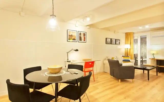 studio in The New Left of Eixample 4