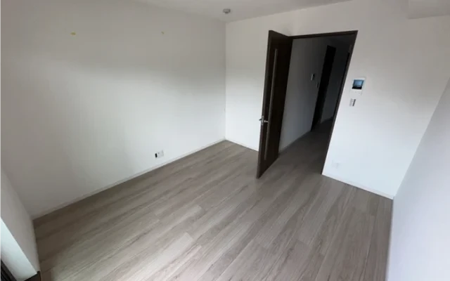 Wealth Square Ibaraki Ekimai 4