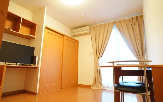 レオパレス平野屋 - 무항시 학생 숙소 - 102号房间(带独立厨房)