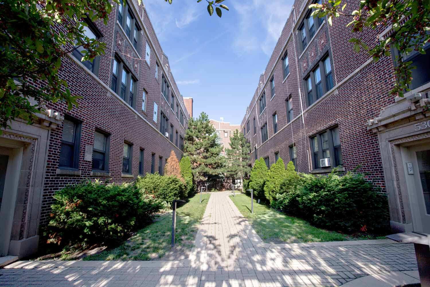 Ellis Court