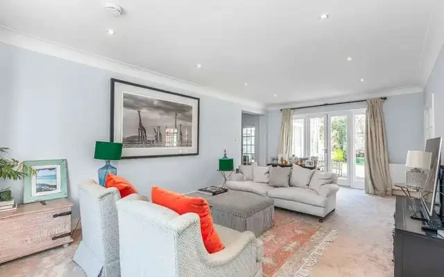 Roedean Crescent 1