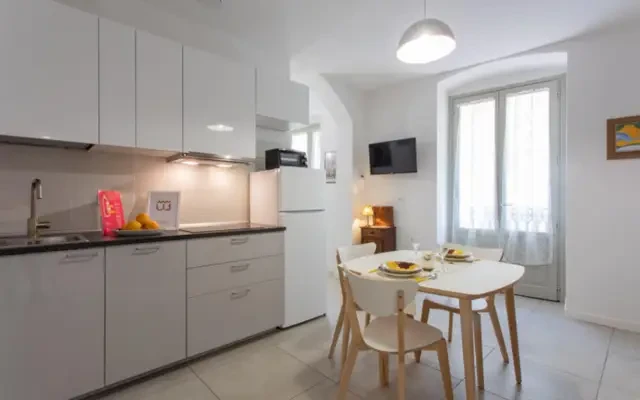 apartment near Via Saluzzo 3