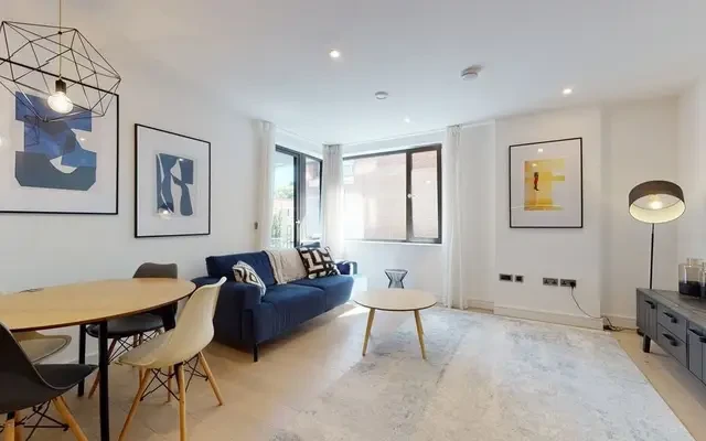 Hackney Road 12383# 2