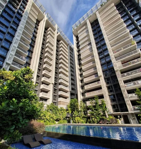The Lakefront Residences - NI