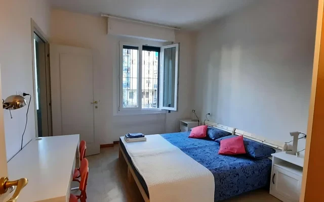 Casa Lares - San Donato Firenze (con due camere doppie) 0