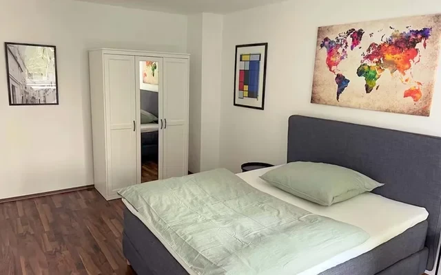 Mainluststrasse Frankfurt am Main 60329 Germany 4