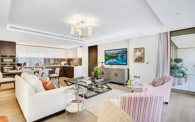 Warwick Road London W14 3