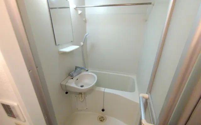 レオパレスヴィレッジ 3