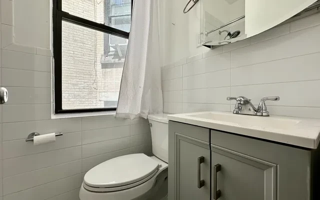 29 West 12th Street 1