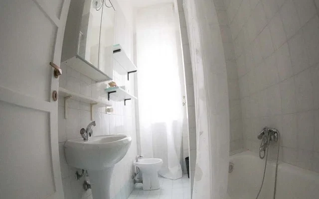 Stanza in Via Nicola D'Apulia 3