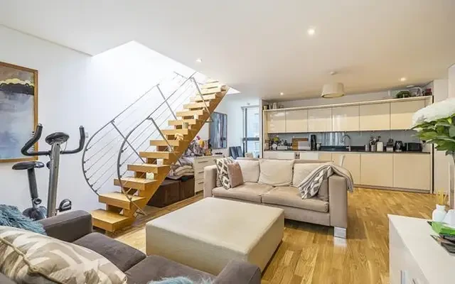 Paddington Walk, London, W2 1PW 1