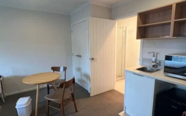 47 Helena Road 1
