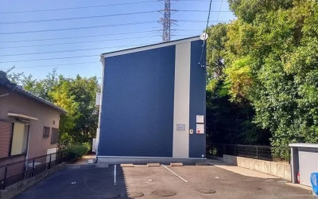 レオネクスト学園前ヒルズ 0