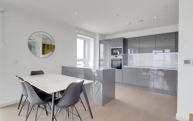 Glasshouse Gardens, London, E20 3