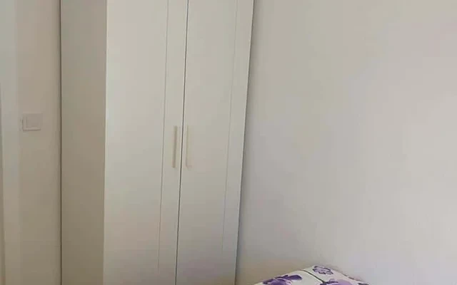 Structure in : Entre Arroyos 100 | Habitacion 2 Madrid, Spain 4