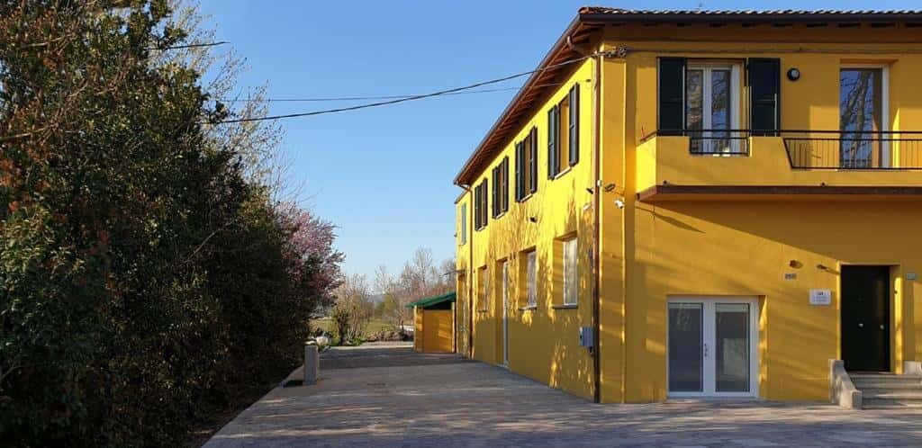 Casa del Falegname - Frassino, in Via Legnana, Gaiana