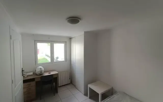 Vitry-sur-Seine 94e·18m²·F1·Studio·With furniture 0