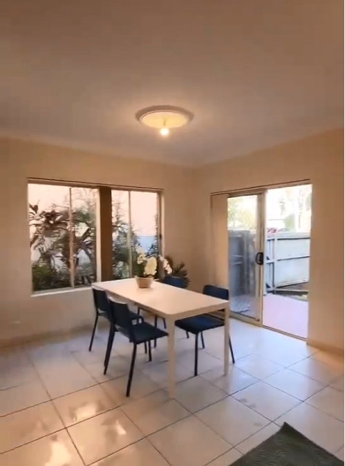 16A Borrodale Rd