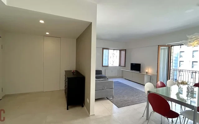 Appartamento in Via Ippolito Nievo - zona City Life, Tre Torri, Sempione (NIEVO40C-trilo) 1