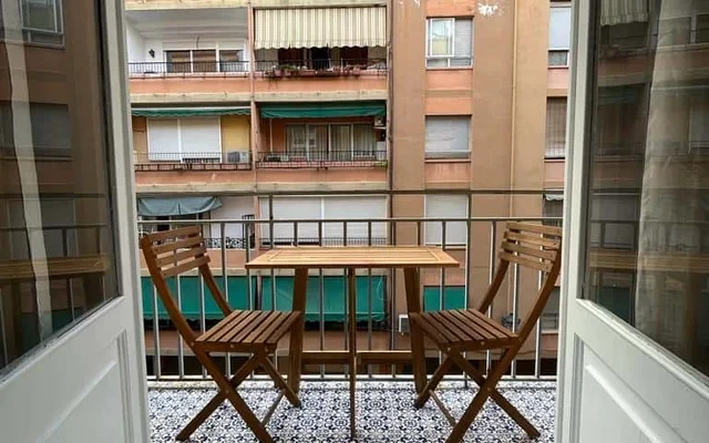 Apartment in Carrer de Vilafermosa, Valencia for 54 m² with 2 bedrooms 2