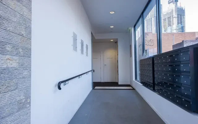 Student Living on Cobden 4
