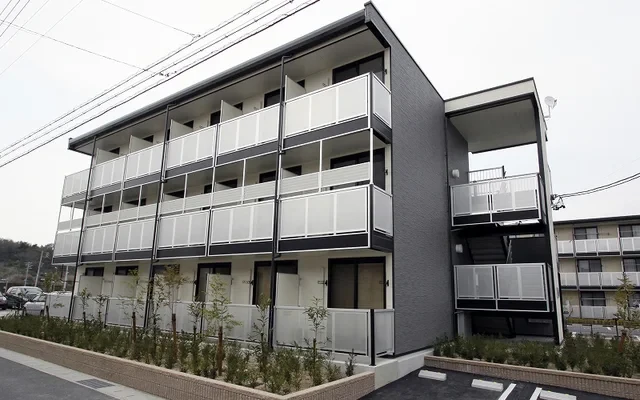 レオパレスタンポポ 0