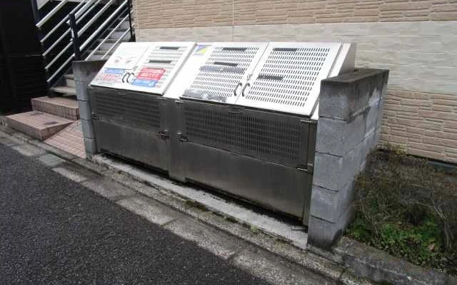 レオパレスヴァン 1