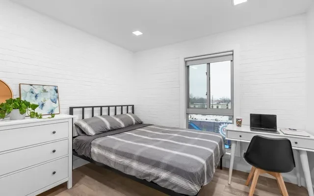 University Square Apartments 0