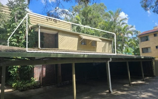 124 SIR FRED SCHONELL DRIVE 0