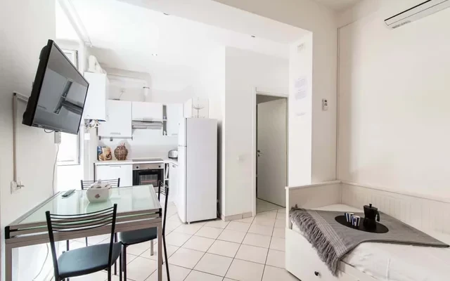 Apartment in Vicolo Duomo 0