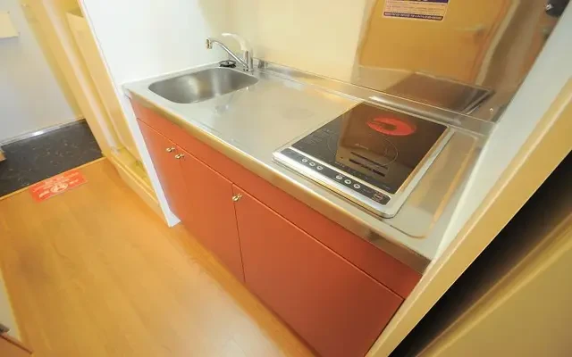 レオパレス柳谷 1
