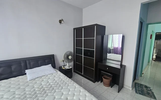 N-Park Condominium - Gelugor student accommodation - 3 bed 2 bath