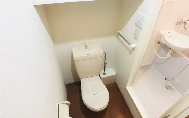 レオパレスルーチェ 4