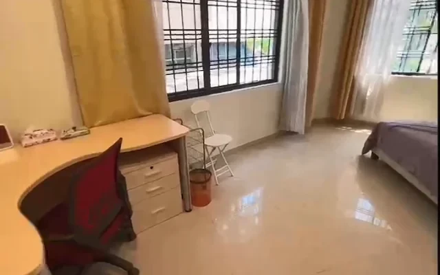 Lucky Plaza Apartment - ZU 2