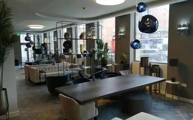 Burlington square 0