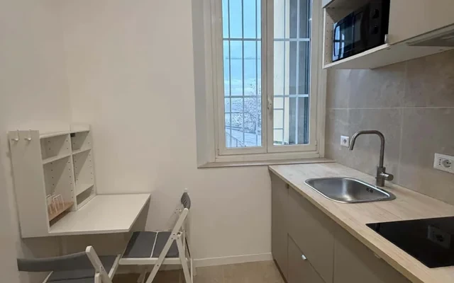Apartment in Via Treviglio, Milano for 20 m² 0