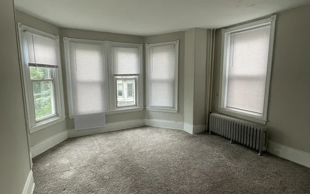 CA - 4410 Pine Street 3