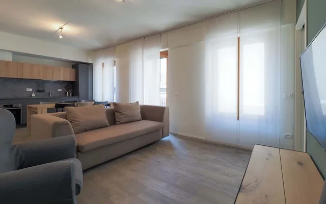 Appartamento in Via Canonica - zona Canonica, Sempione
 (CANONICA79A4) 2